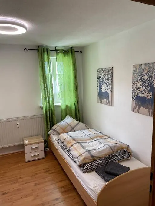 Schoene 2 Zimmer Ferienwohnung In Ebern Apartamento